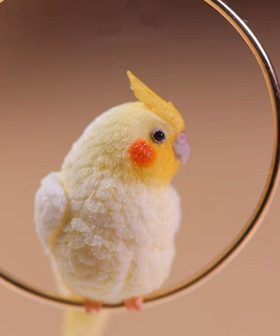 Lindos pendientes colgantes de loro en plata de ley dorada 