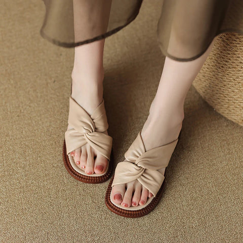 Zapatos de verano para mujer, sandalias de piel auténtica de tacón bajo, zapatos planos concisos, zapatillas de punta abierta para mujer 
