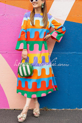 Vestido midi con abertura lateral y estampado ondulado colorido Bright Day 