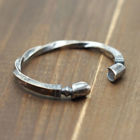 Brazalete de plata de ley con forma de pezuña de caballo 