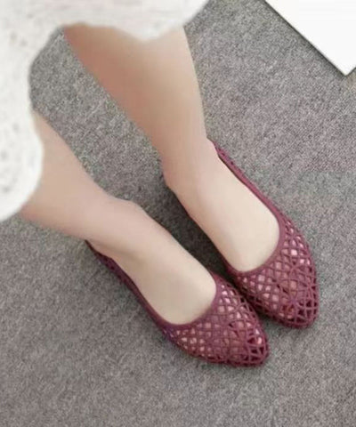 Sandalias de playa con agujeros en color morado suave 