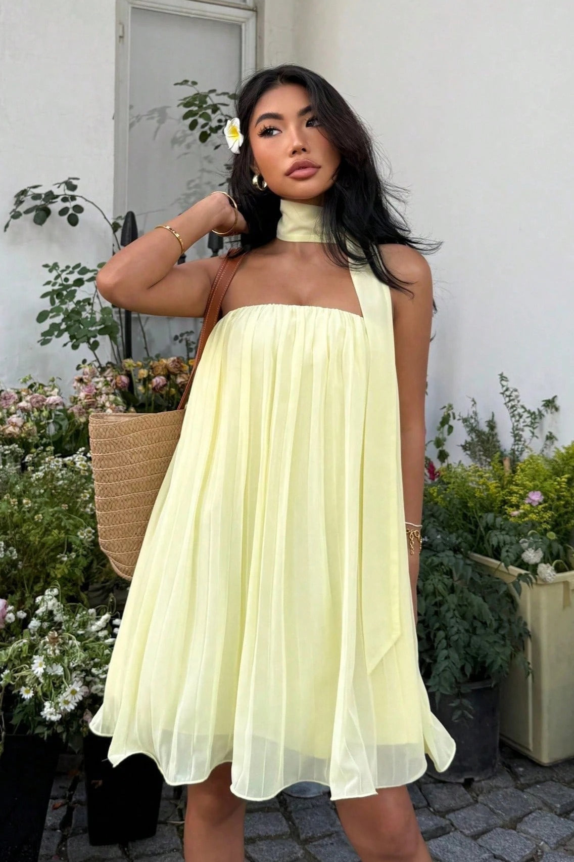 Chiffon Cutout Back Elegant Mini Dress