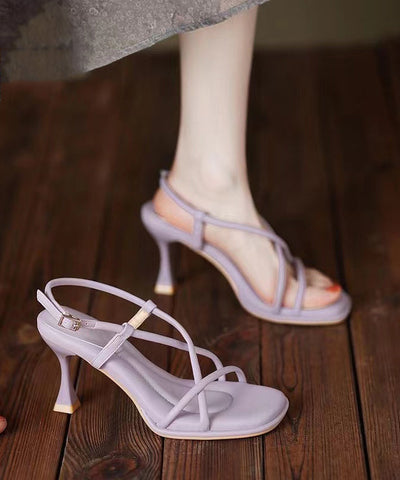 Sandalias elegantes de tacón alto con puntera abierta de piel sintética beige 