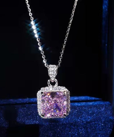 Elegante collar con colgante de piedra preciosa de circonita morada de acero inoxidable 