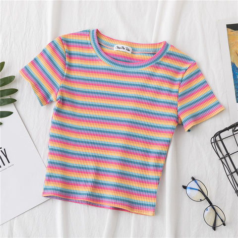 Nueva camiseta para mujer, camisetas de rayas arcoíris, camiseta ajustada, camiseta Harajuku, camiseta coreana de manga corta de verano, ropa femenina, tops 