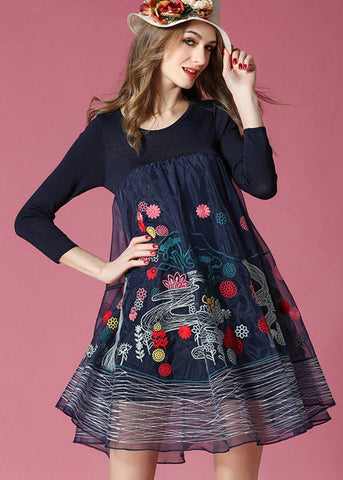 Vestido de fiesta de primavera con patchwork de organza y bordado azul marino bohemio 