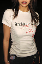 Shoulder Fit Cropped Heart Print T‑shirt