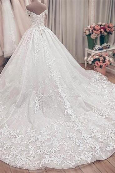 Prinzessinnen-Brautkleider von Designern | Brautkleider aus Spitze