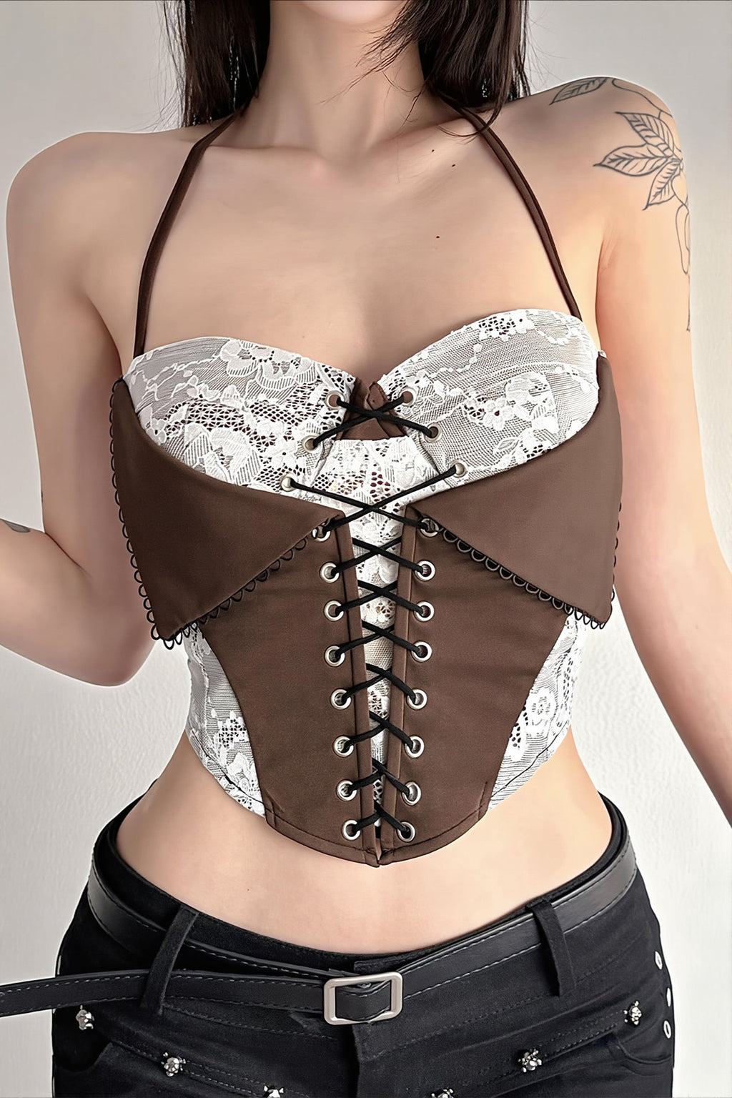 Chic Color Block Lace Insert Tie Waist Backless Halter Top