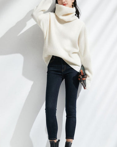 Yaretzi Sweater