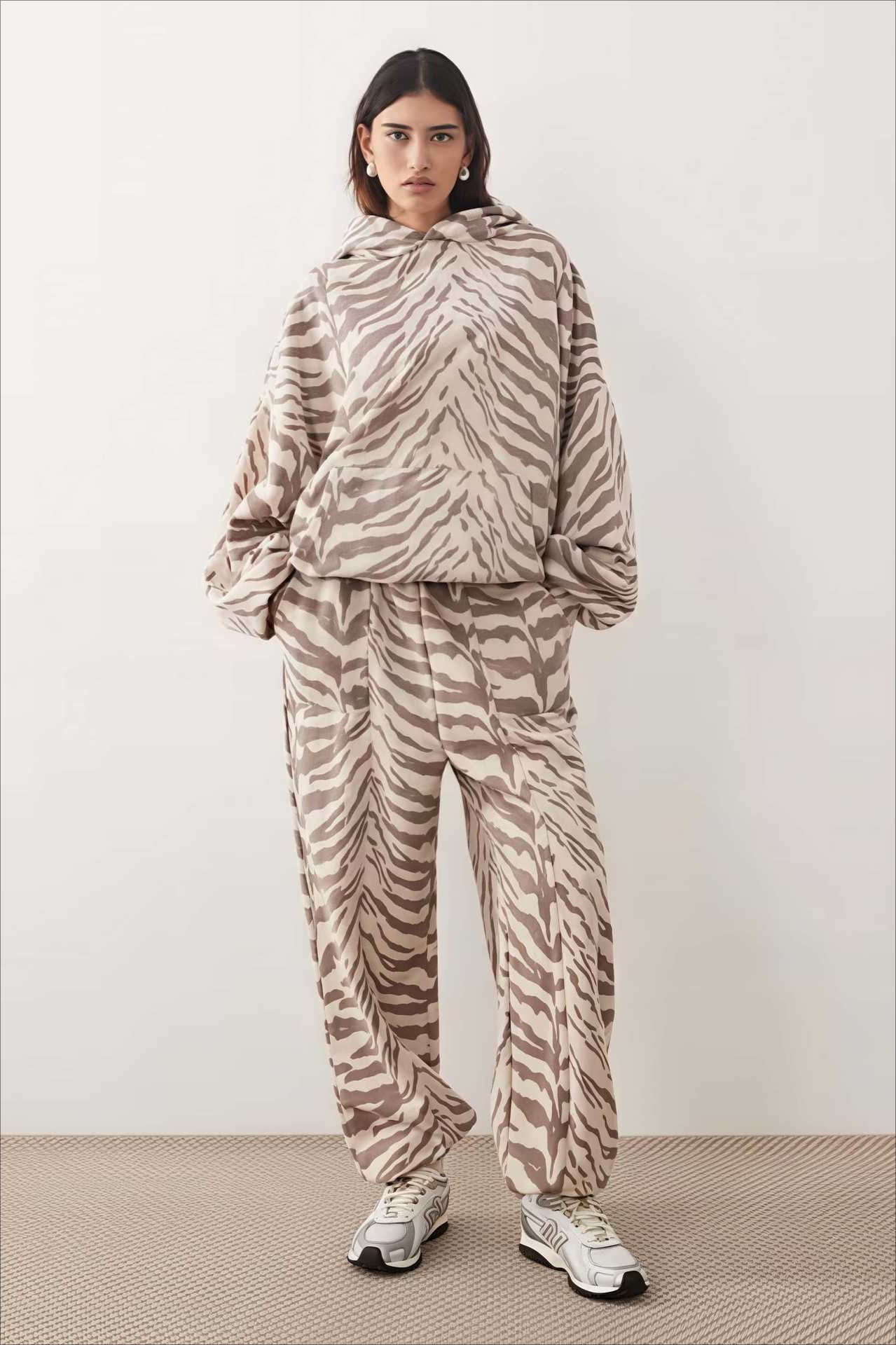 Zebra Print Oversized Street Hoodie