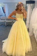 Prinzessinnen-Abendkleid mit Spaghettiträgern