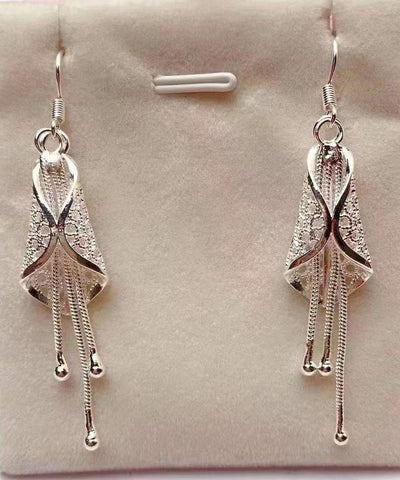 Pendientes colgantes con borlas de campanas eólicas de plata de ley y seda vintage 
