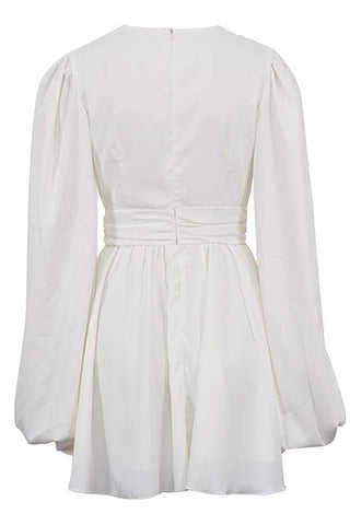 Vestido mini Amelia con escote en V profundo 