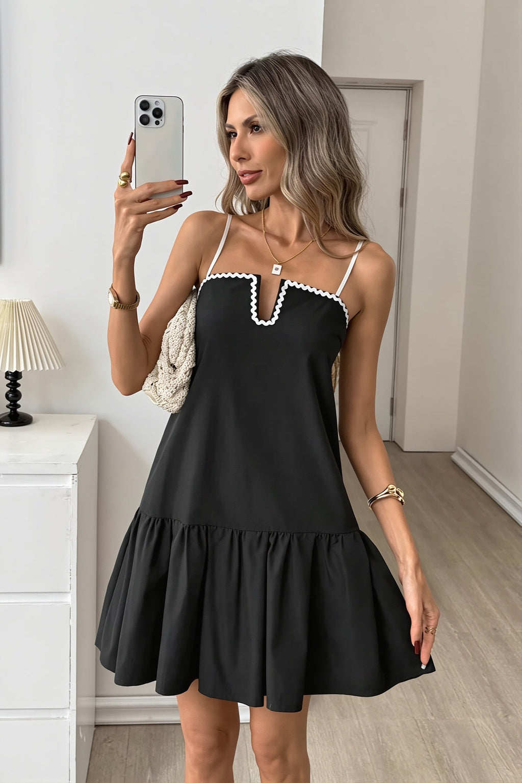 Loose Fit Color Block Ruffle Holiday Midi Dress