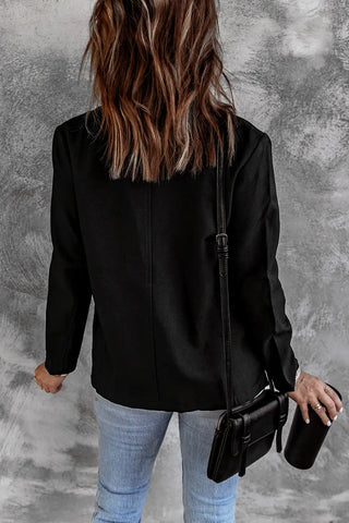elegante blazer negro con solapa 