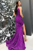 Vestido de fiesta largo de sirena sin tirantes con lentejuelas moradas y abertura frontal