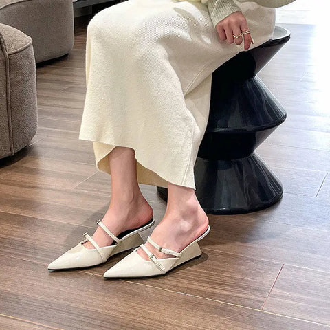 Halb Hausschuhe Frauen 2024 Sommer Neue Oberbekleidung Mode Einfarbig spitzen ende Zehe Starke Ferse hochhackigen frauen schuhe 