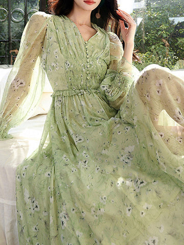 Camila – Kurzes Kleid mit Blumenmuster und ausgestellten Ärmeln 