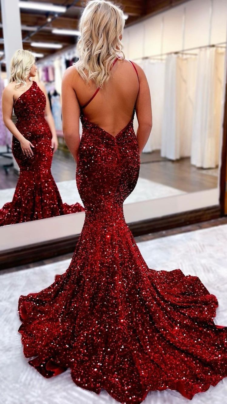 Vestido de fiesta de sirena con un solo hombro, lentejuelas y espalda descubierta