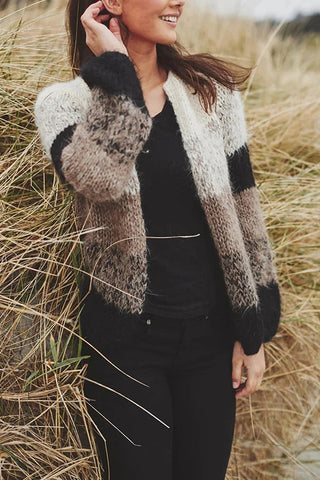 Cárdigan holgado con mangas abullonadas y colores variados de Seasonal Treats 