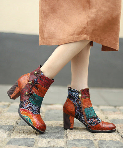 Botas vintage de tacón grueso con empalme en relieve marrón 