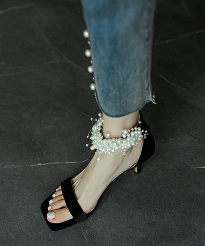Sandalias francesas sexis de tacón alto con hebilla negra y cuentas para uñas 