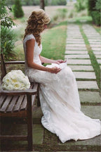 Elegante Vestido de Novia con Apliques de Encaje y Cierre de Cremallera