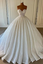 Elegante vestido de novia largo con escote corazón, sin mangas, con lentejuelas y encaje de tul