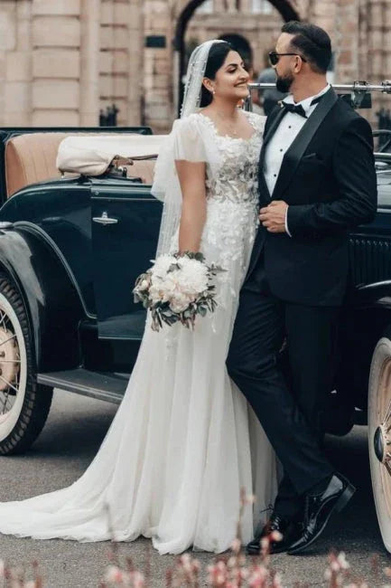 Elegant Long A-line Square Neck Tulle Lace Wedding Dress with Short Sleeves