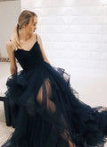 Elegante vestido de noche formal de tul largo con escote en V de princesa