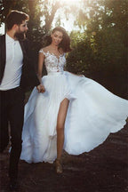 Elegante Brautkleider aus bodenlangem Chiffon und Spitze