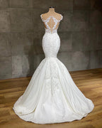 Exquisite lange ärmellose Meerjungfrauen-Hochzeitskleider aus Spitze mit V-Ausschnitt