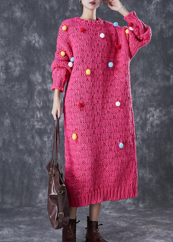 Vestido largo de punto con bola de pelo decorada con rosas italianas para invierno 