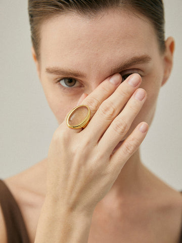 Anillo de cristal amarillo brillante 