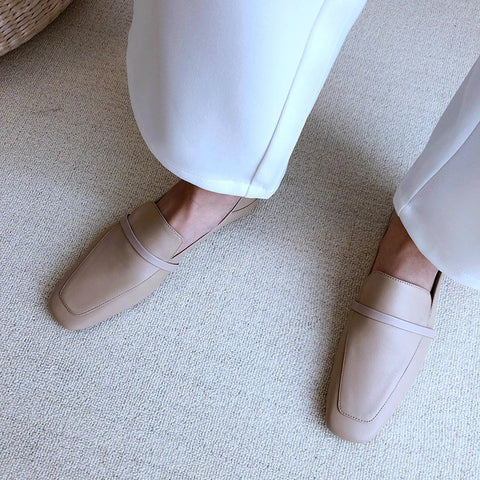 Mocasines planos de piel de vaca con punta cuadrada para mujer, zapatos casuales sin tacón, novedad primavera otoño 2024, zapatos blancos sencillos para mujer. 