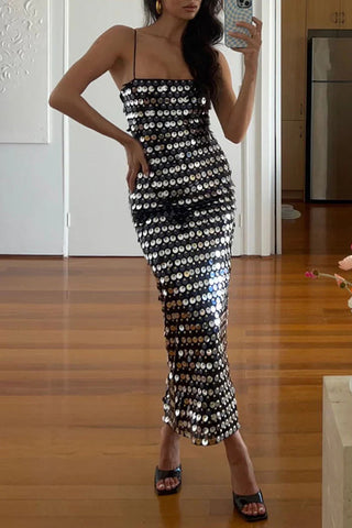 Glamouröser Glitzer-Spaghettiträger-Midi-Kleider für Geburtstagspartys 