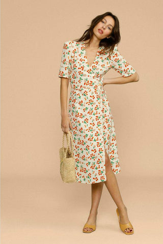 Vestido midi floral de manga corta con cuello en V 