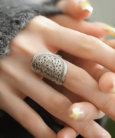 Anillos ahuecados de plata de ley con seda de gran tamaño 