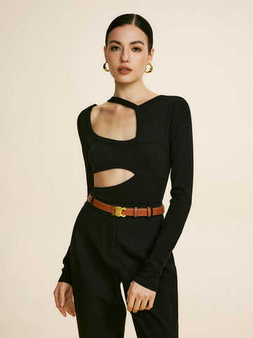 Camiseta lisa con ribetes recortados 