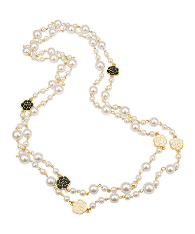 Collar bohemio de cuentas adornadas con camelia y perla de aleación de plata esterlina blanca 
