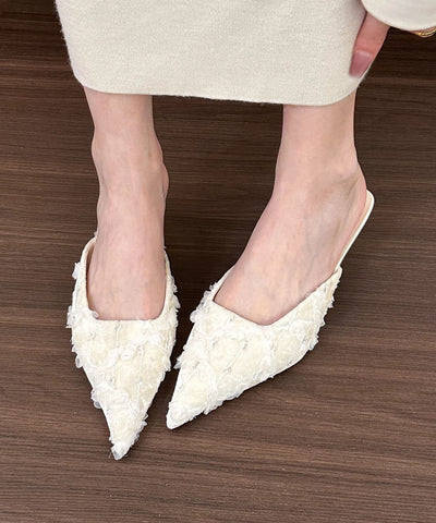 Sandalias de moda con diseño floral y puntera puntiaguda en color verde gatito 