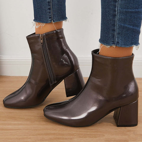 Botines de charol con tacón de bloque y punta cuadrada con cremallera lateral 
