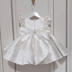 Lindo vestido de primera comunión con flores tridimensionales de satén blanco para niña, vestido de fiesta para niña pequeña 
