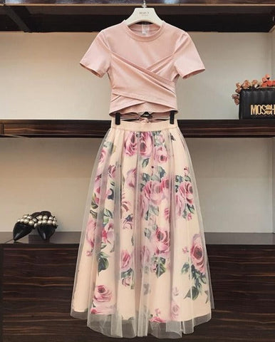 CONJUNTO DE CAMISETA Y FALDA MONICA 