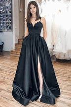 Schwarzes, langes A-Linien-Abendkleid mit Spaghettiträgern und Schleier
