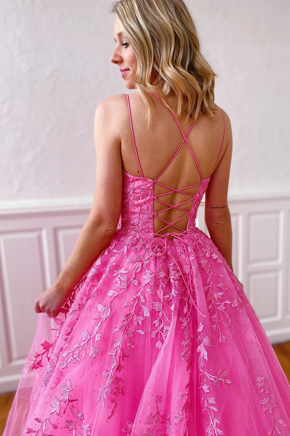 Prinzessinnen-Abendkleid mit Spaghettiträgern