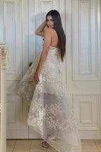 Fabulous A-Line Lace Sweetheart Sleeveless  Wedding Dress With Appliques