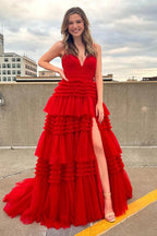 Vestido de fiesta largo rosa con tirantes finos y corte en A y abertura