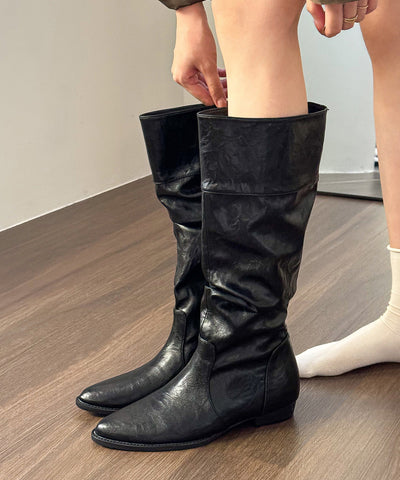 Botas negras de piel sintética con puntera gruesa y detalles de costuras para mujer 